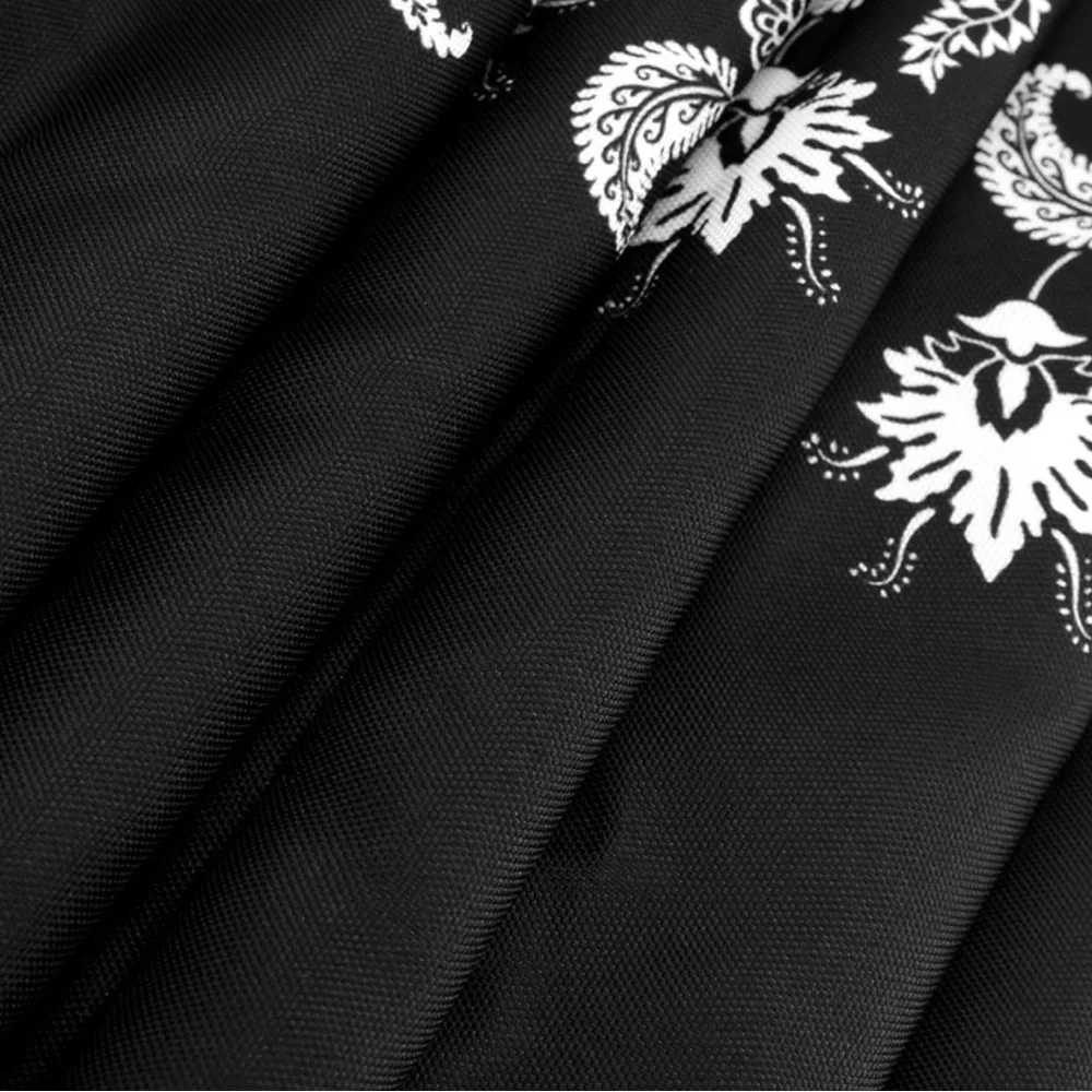 Elegant Black and White Floral Tablecloth 007
